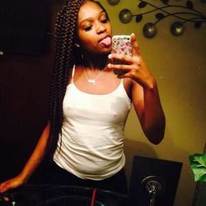 Meet your Posher, Jadaa